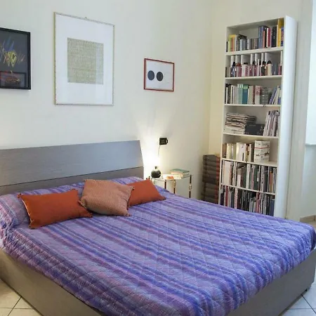 Monolocale Via Nino Oxilia Mediolan